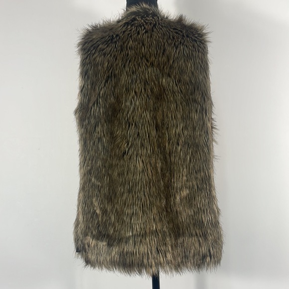 Miss London, Retro Faux Fur Vest, Size Medium, brown, Vintage look - Picture 3 of 11
